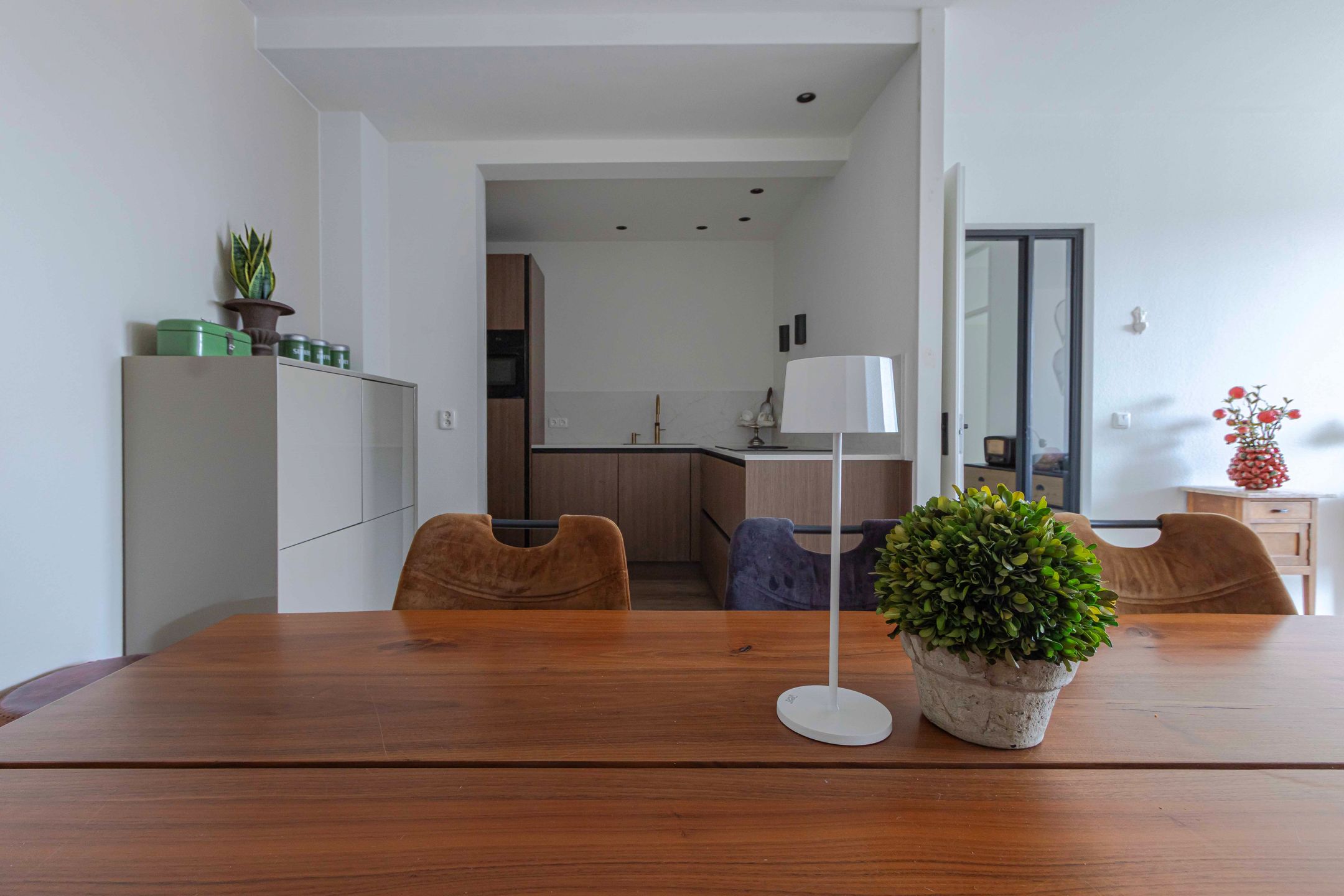Luxurious Renovated Apartment in the Heart of Heerlen — 18
