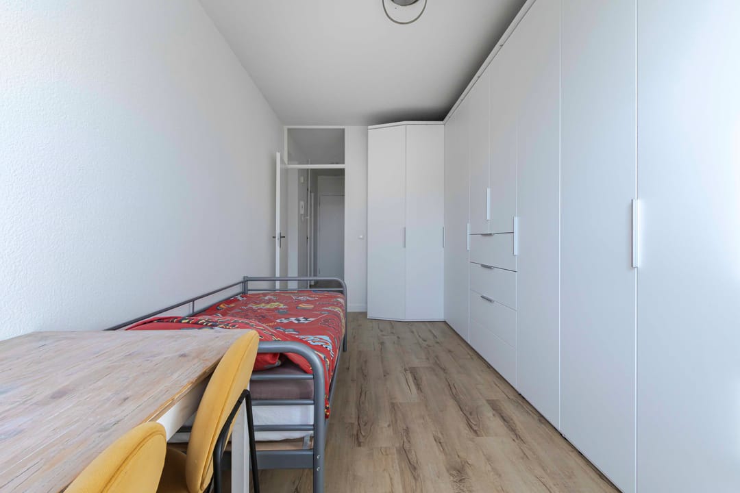 Luxurious Renovated Apartment in the Heart of Heerlen — 28