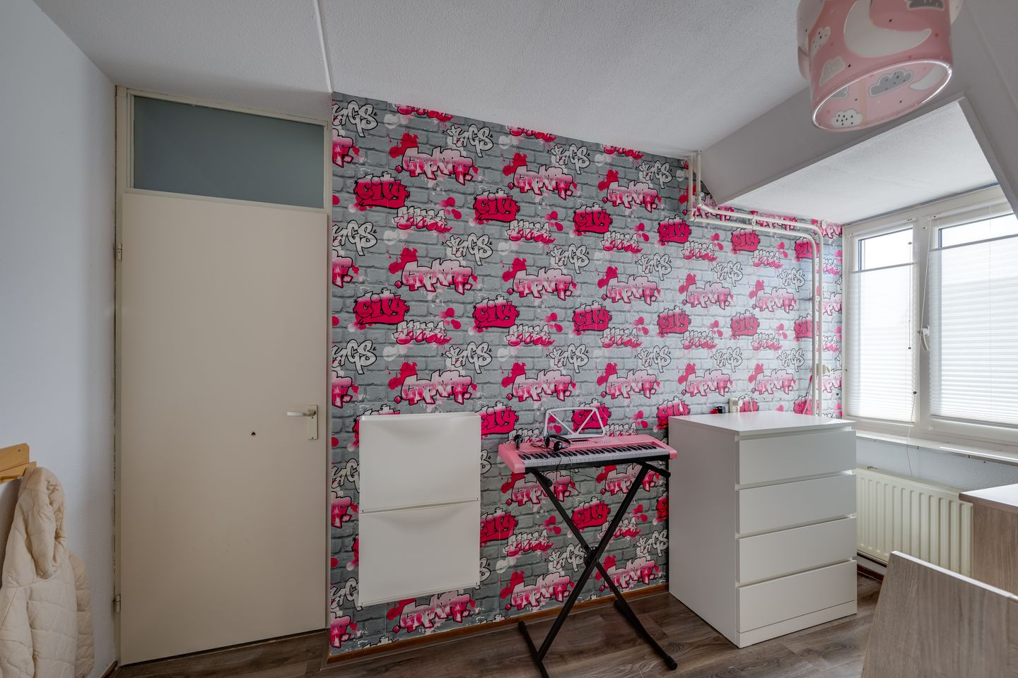 Photo 19 of Margriet 11