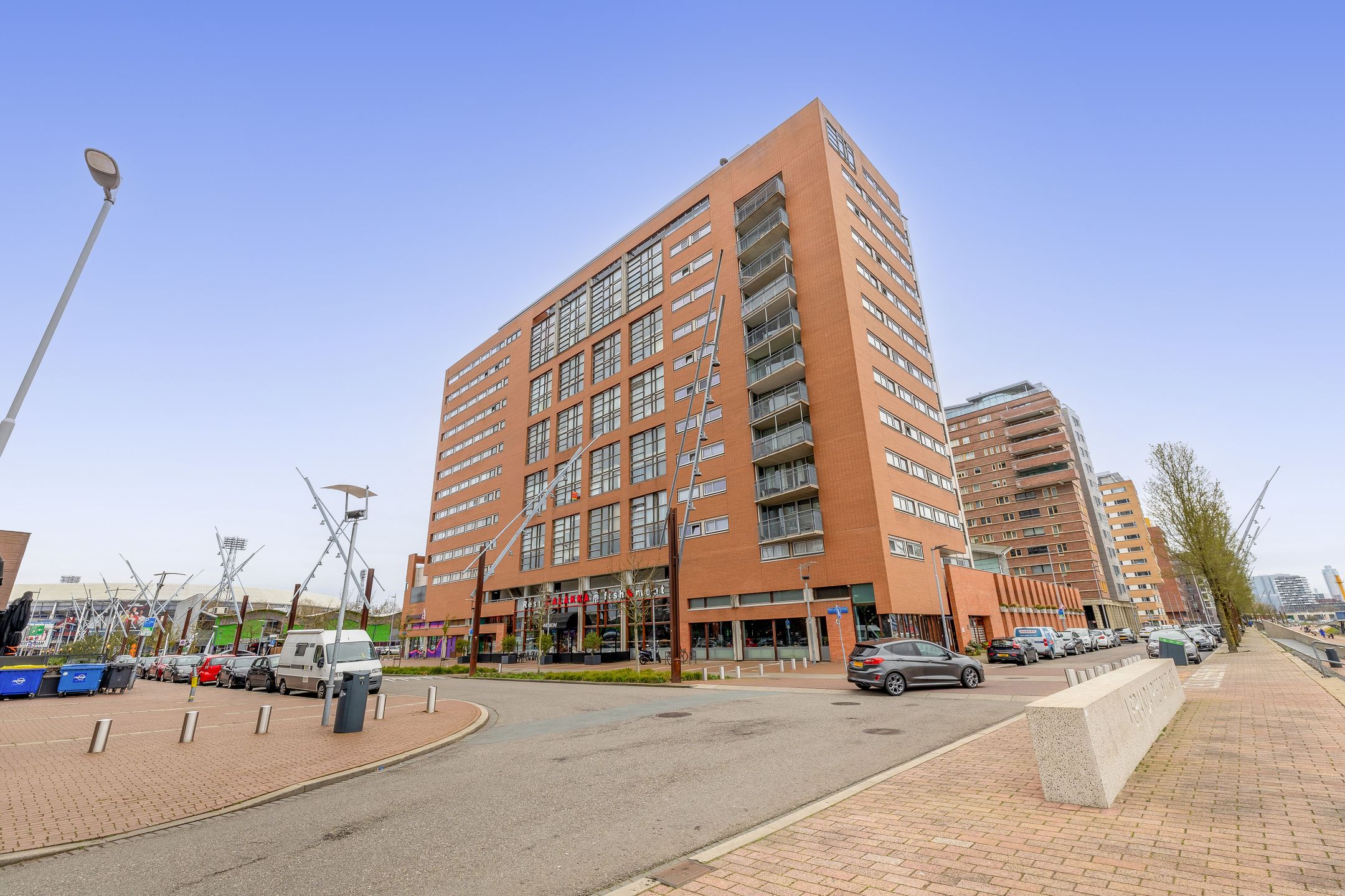 Photo 36 of Puck van Heelstraat 60