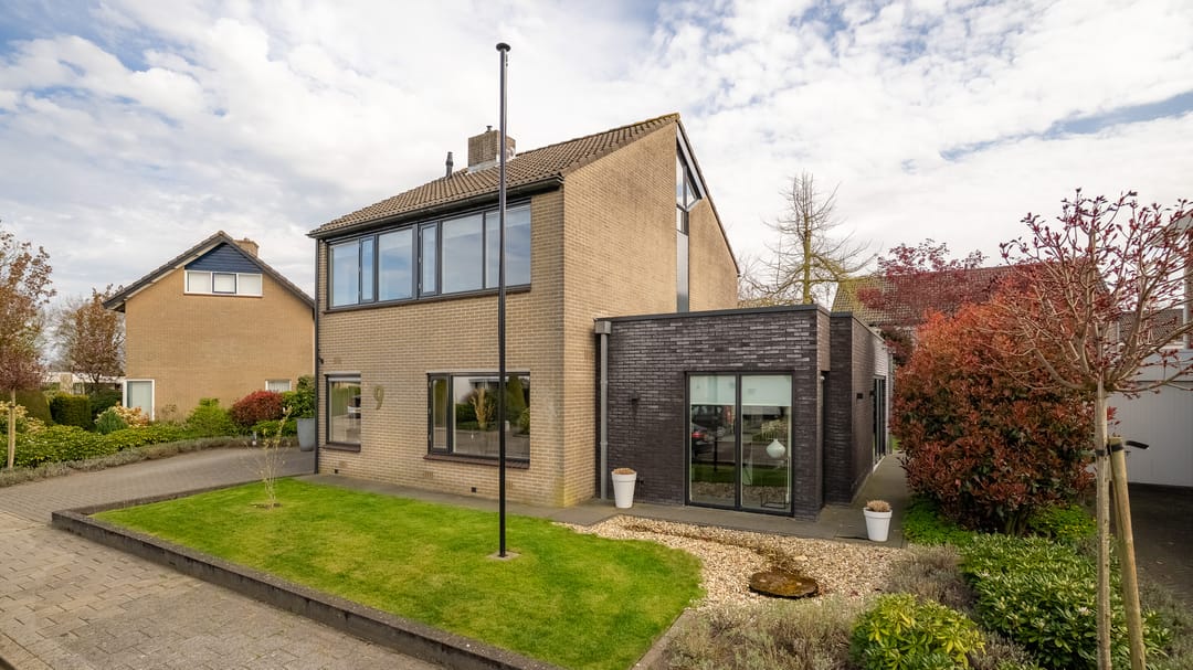 Photo 1 of Rensumaborg 9