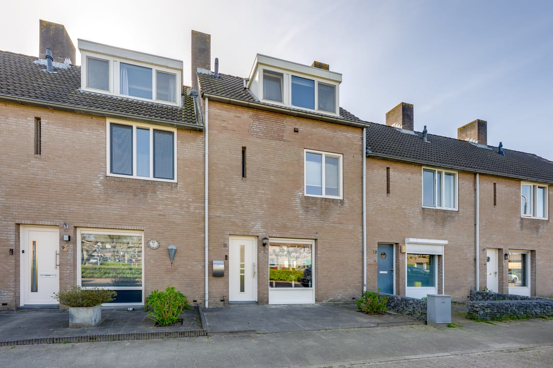 Photo 2 of Margriet 11