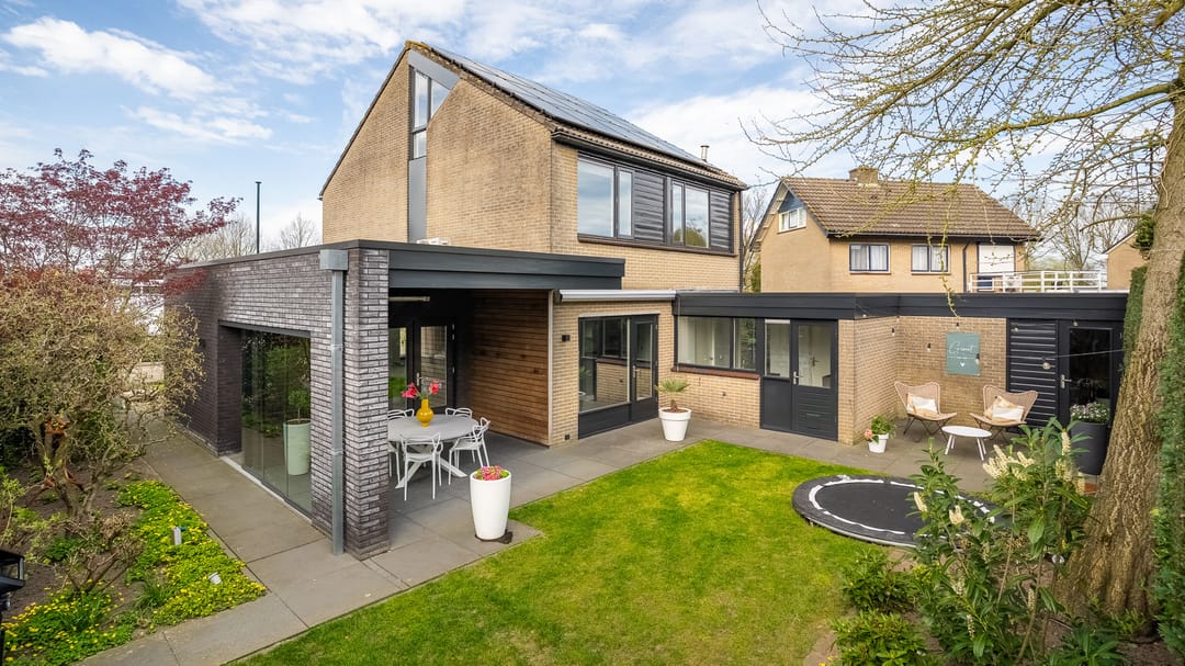 Photo 32 of Rensumaborg 9