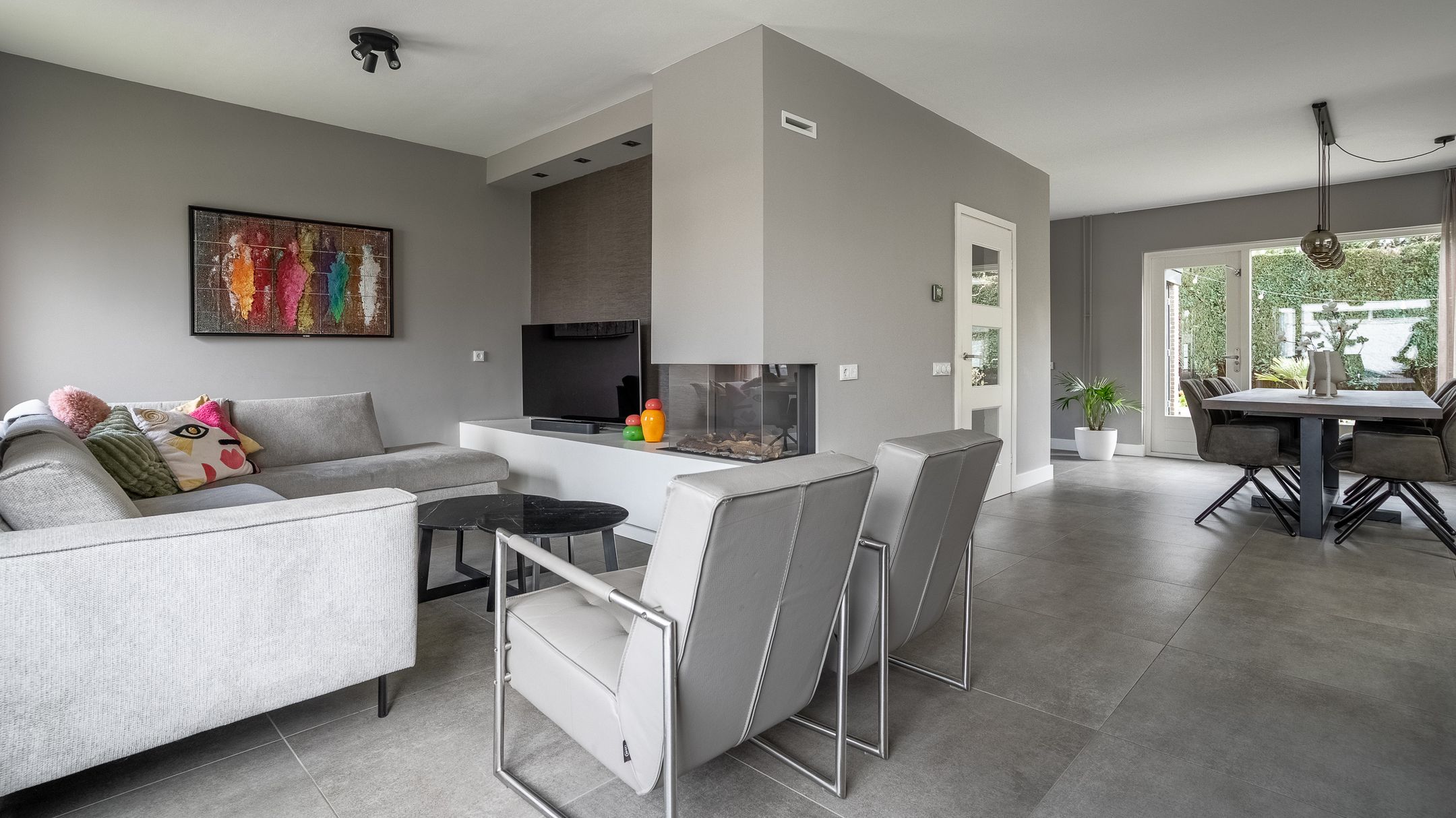 Photo 3 of Rensumaborg 9