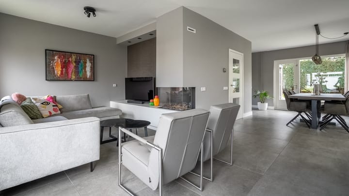 Foto 3 van Rensumaborg 9