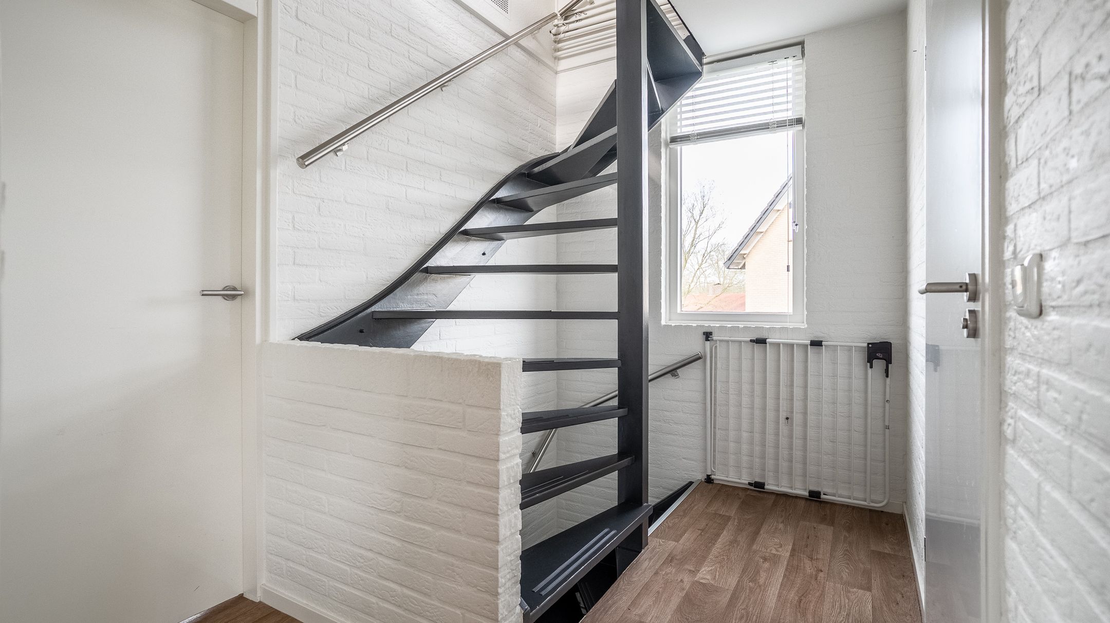 Photo 27 of Rensumaborg 9