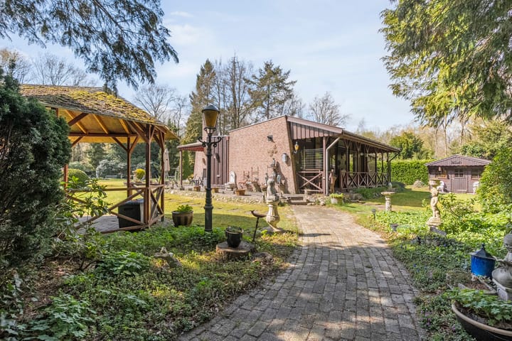 Vrijstaande woning te koop: Koekangerveldweg 26, Koekange