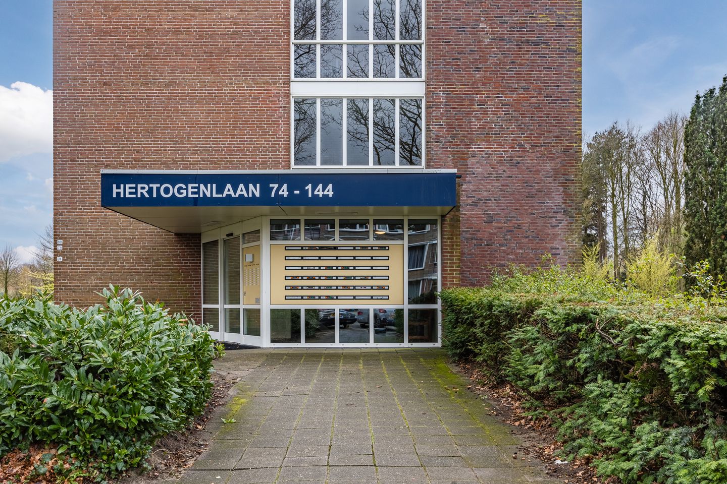 Foto 35 van Hertogenlaan 126
