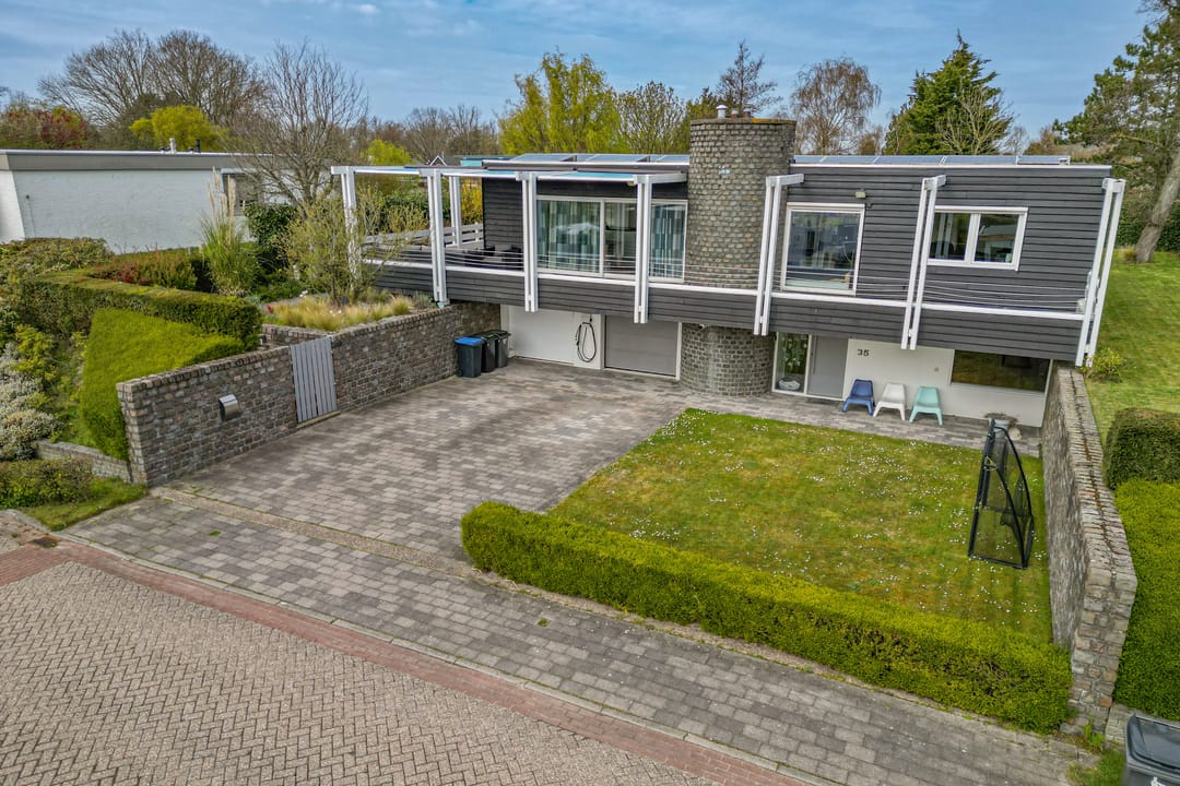 Foto 32 van Botterlaan 35.