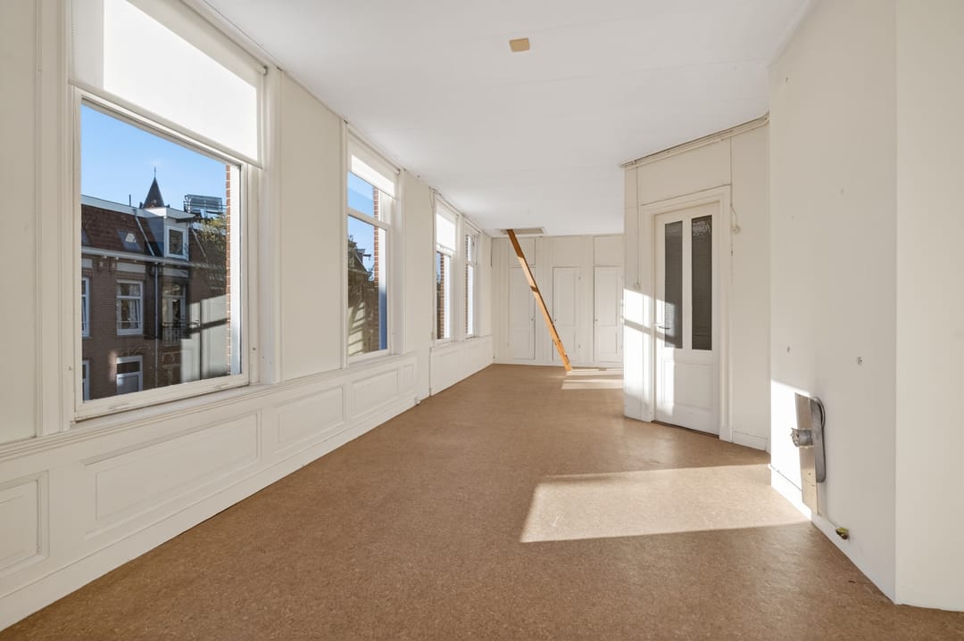 Photo 2 of Dusartstraat 54-3