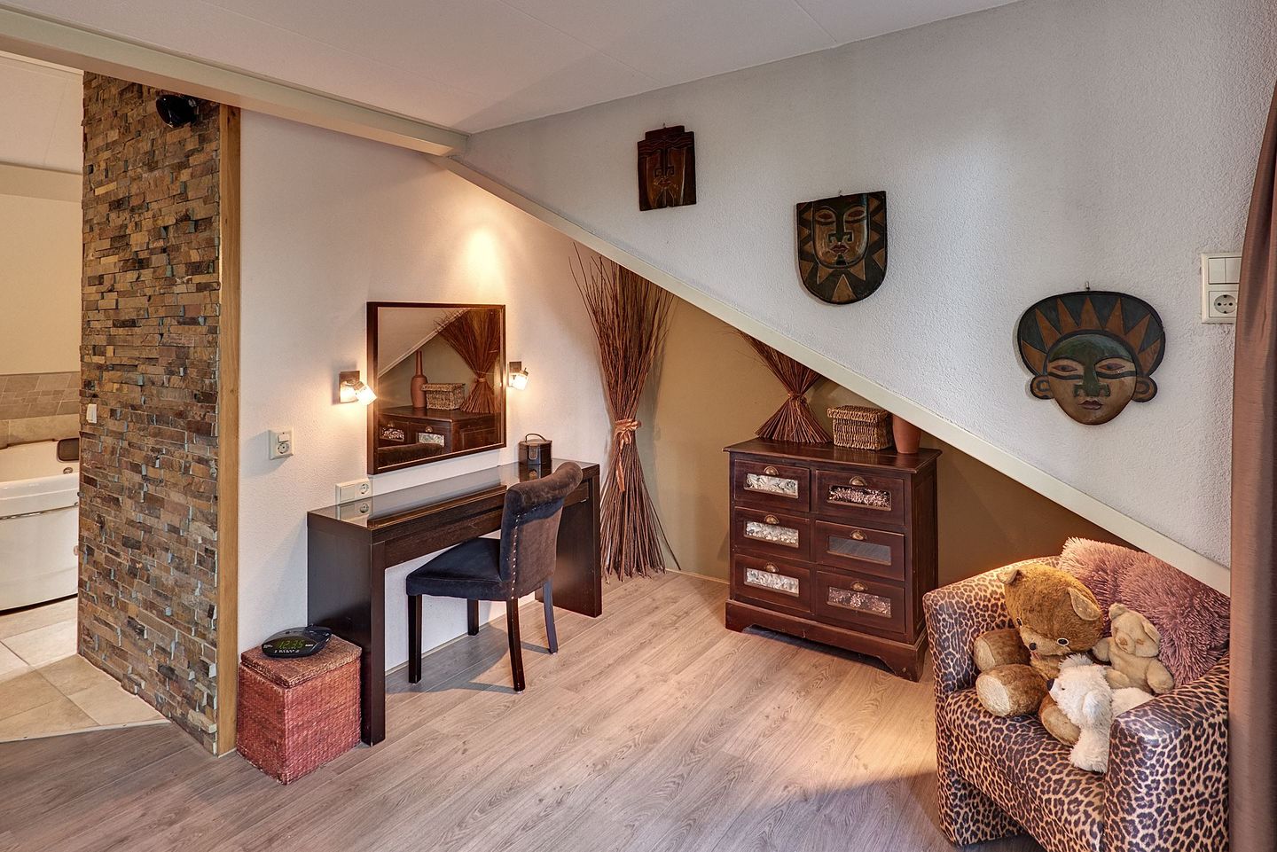 Foto 25 van Parallelweg 26-207