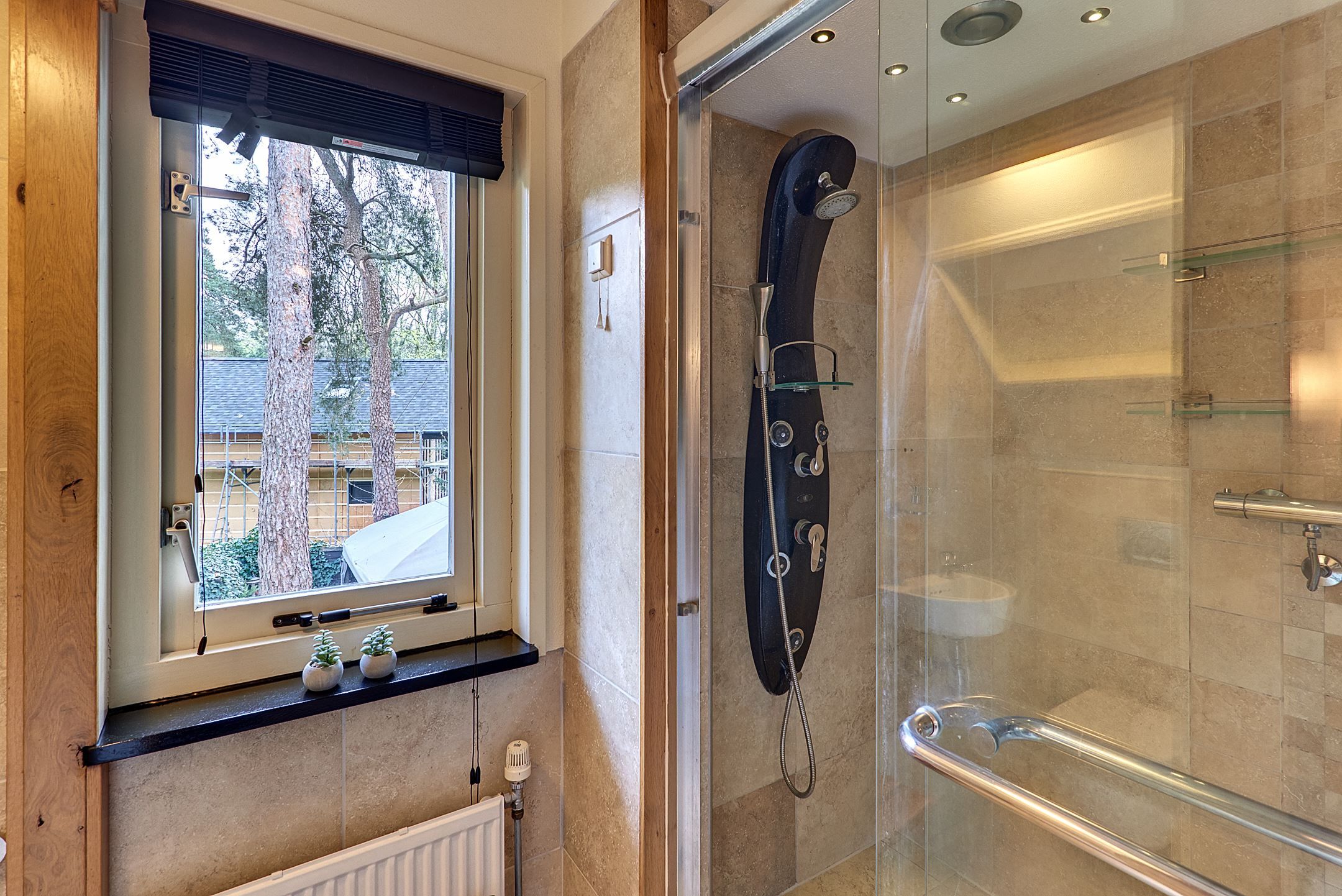 Foto 36 van Parallelweg 26-207