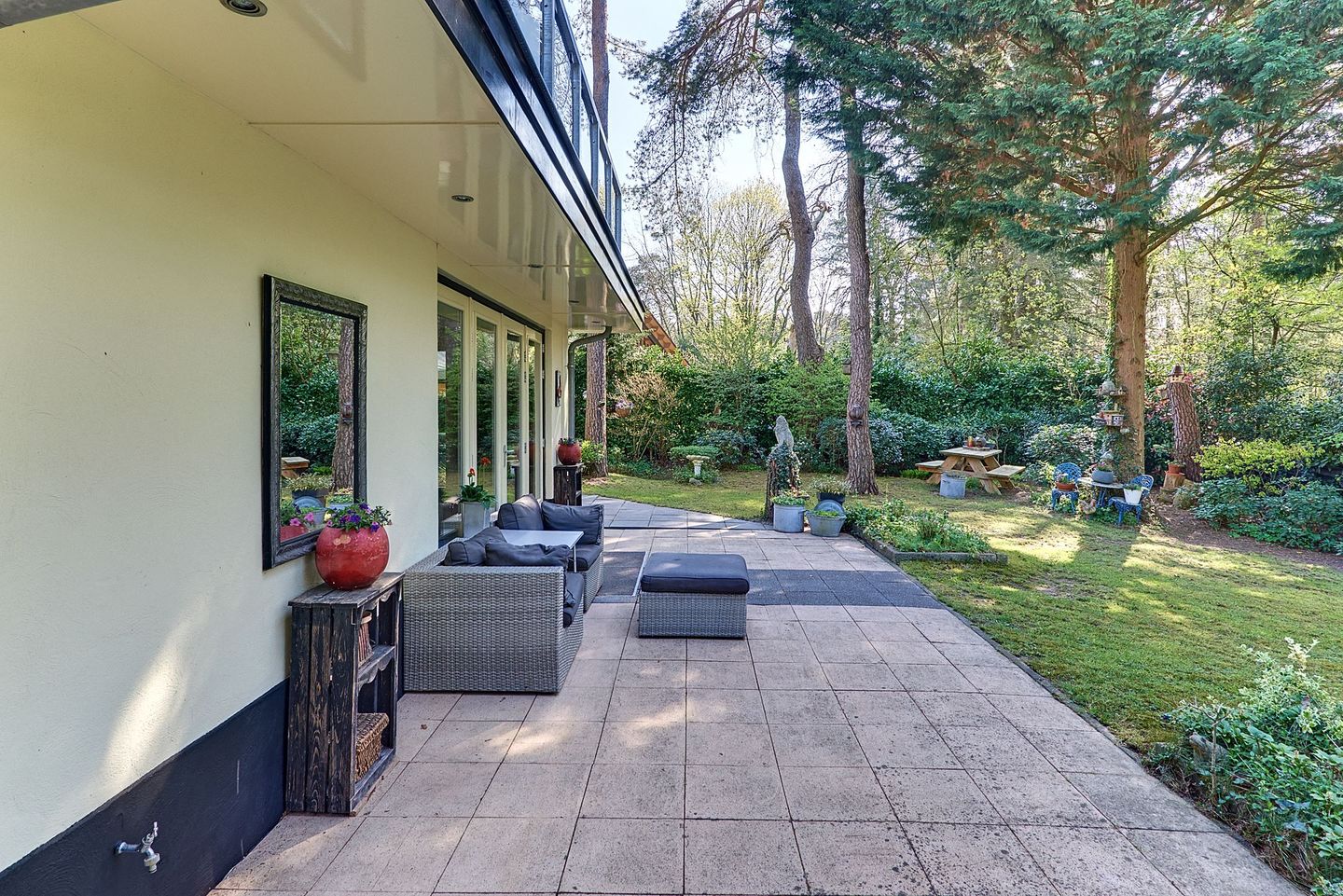 Foto 44 van Parallelweg 26-207