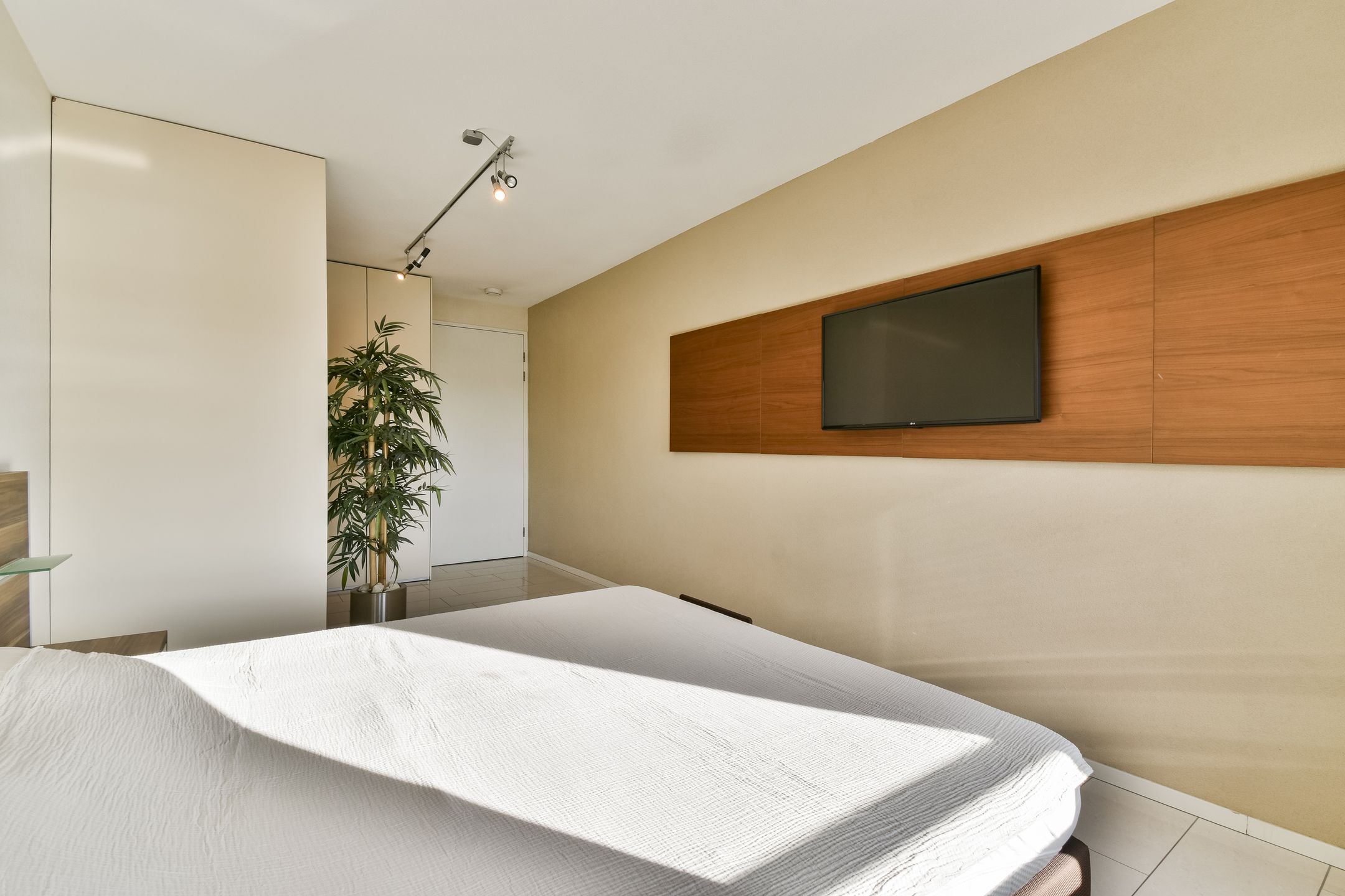 Foto 9 van Wijnhaven 43-E