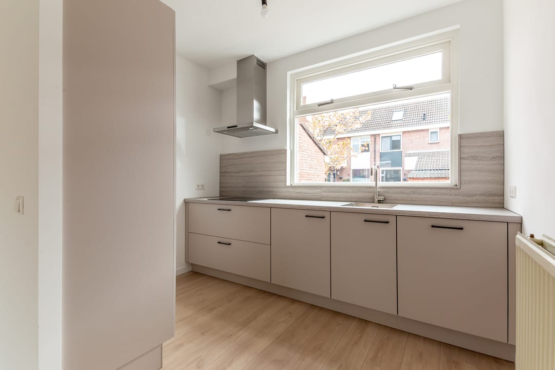 Foto 2 van Botter 33 6