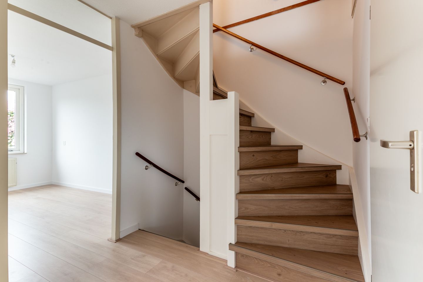 Foto 14 van Botter 33 6