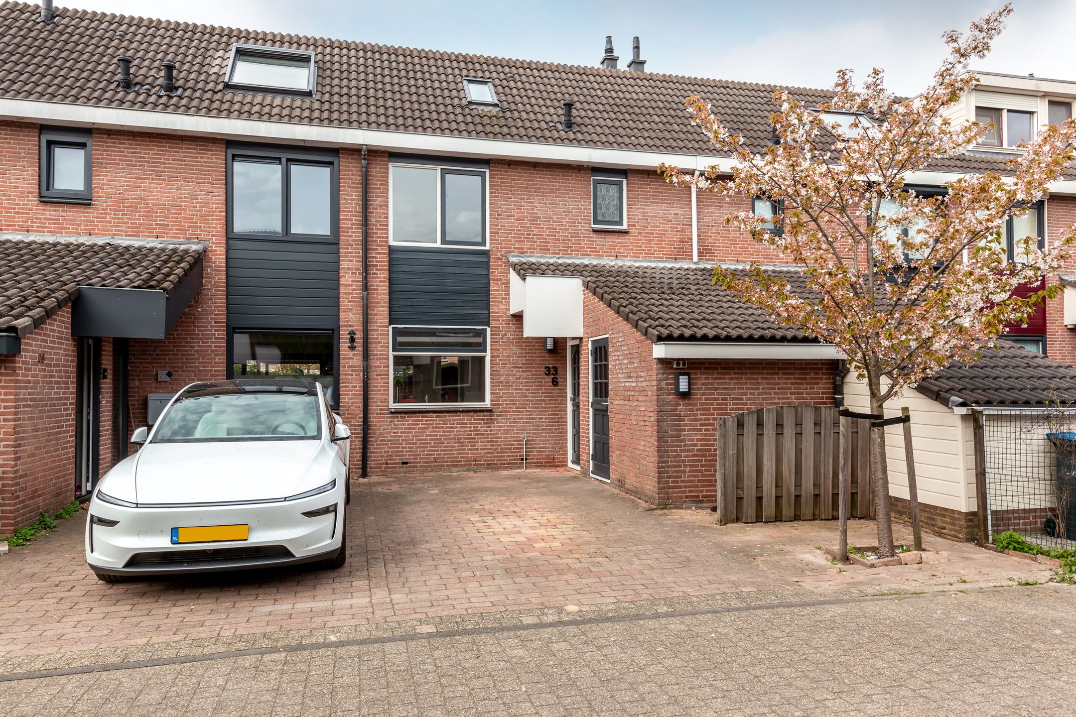 Foto 33 van Botter 33 6