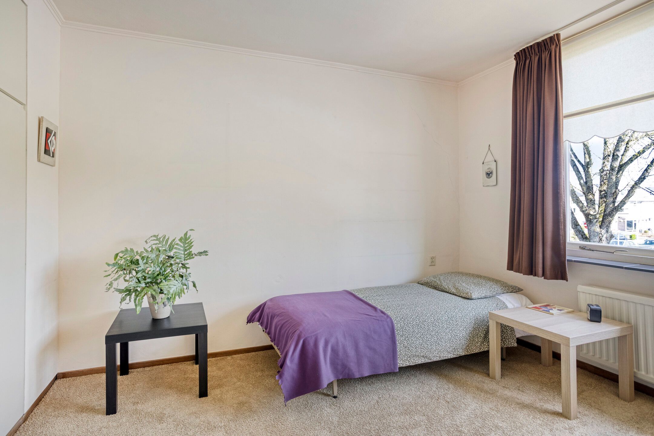 Spacious Semi-Detached House with Sauna, Four Bedrooms and Sunny West-Facing Garden — 33