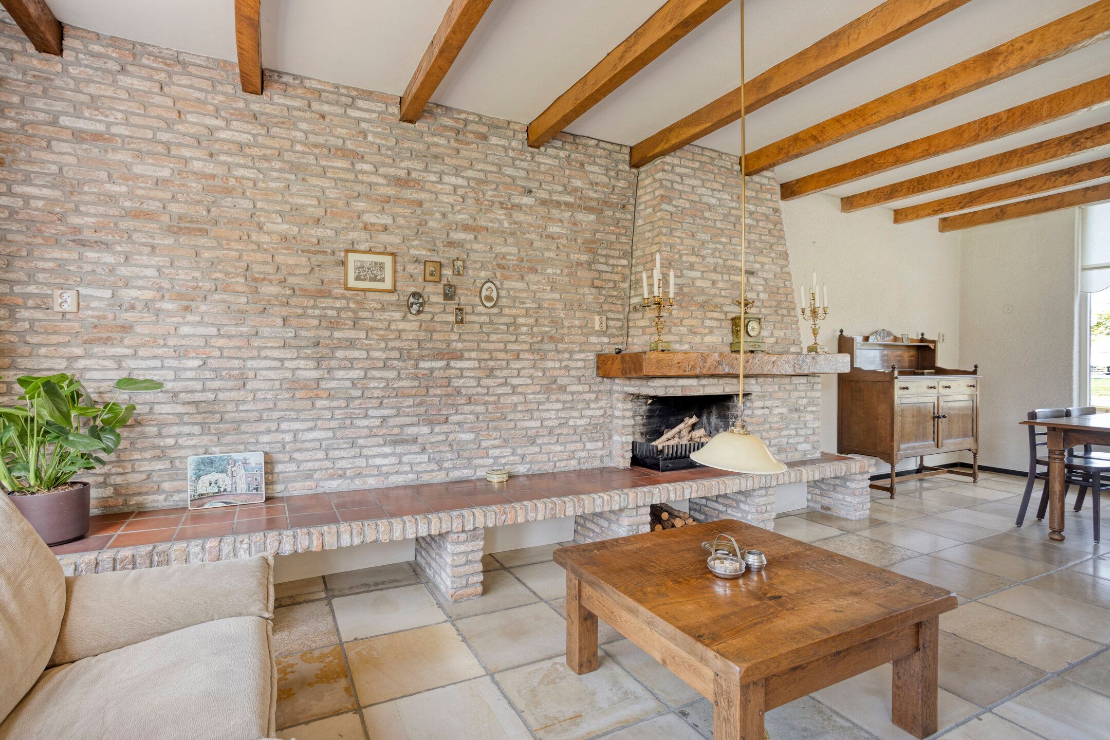 Spacious Semi-Detached House with Sauna, Four Bedrooms and Sunny West-Facing Garden — 12