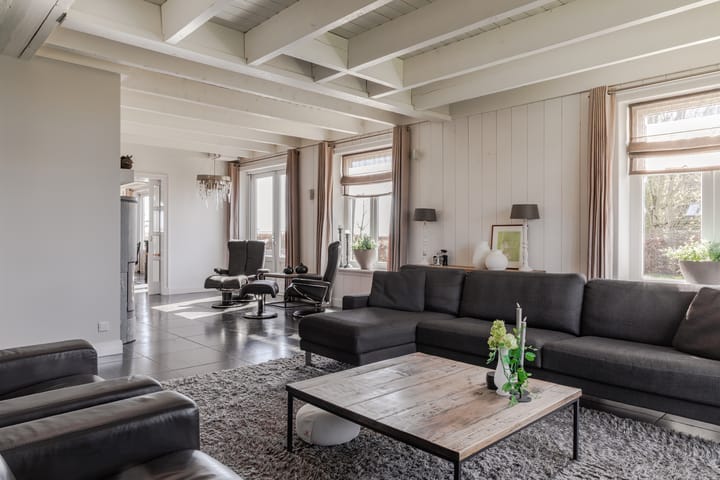 Vrijstaande woning te koop: Middelie 38, Middelie