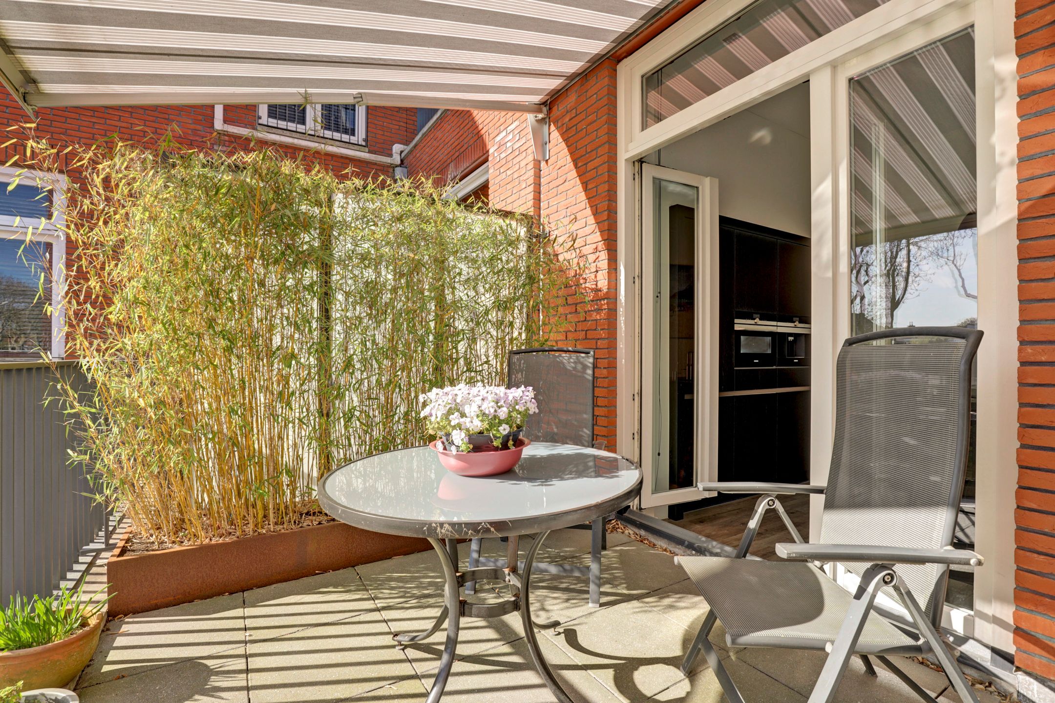 Photo 21 of Onderlangs 5