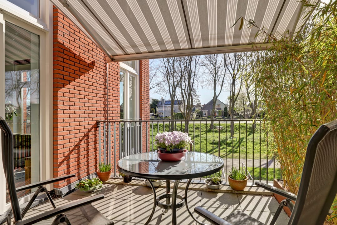 Photo 22 of Onderlangs 5