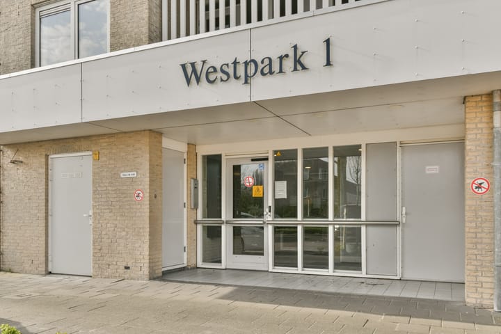 Foto 2 van Rosa Spierlaan 336