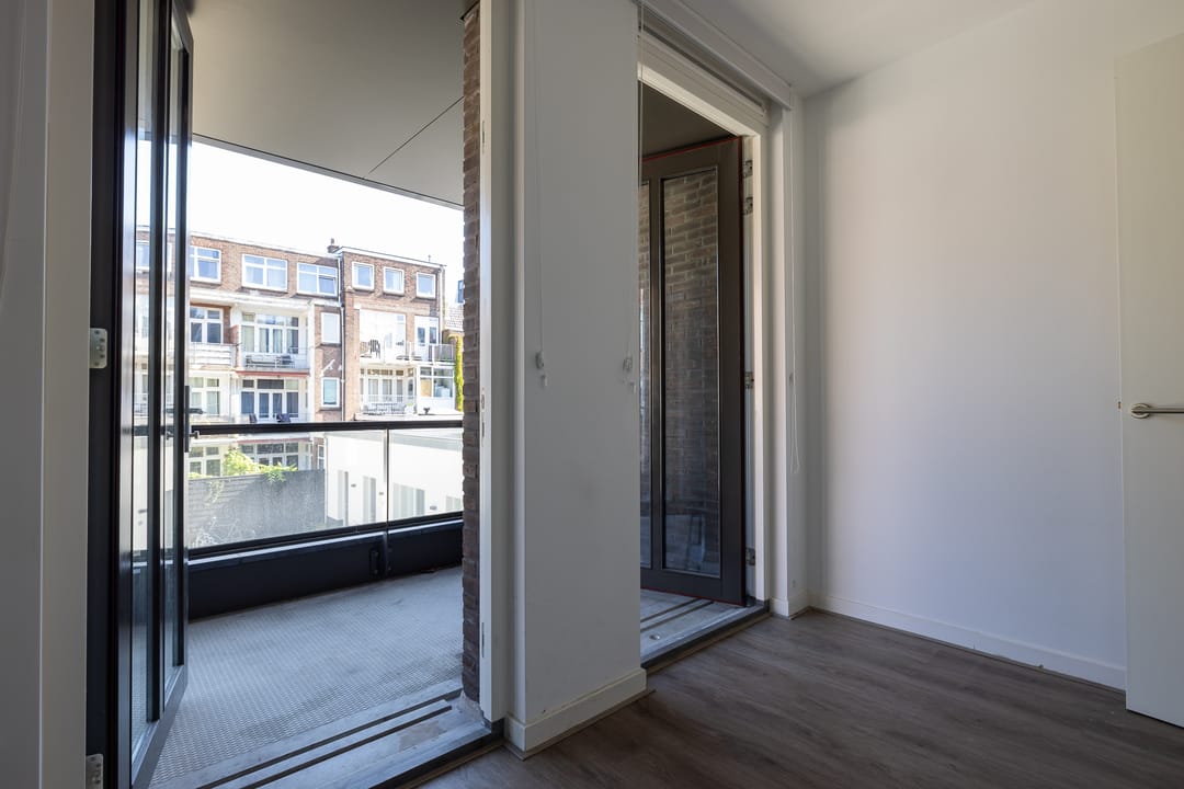 Photo 11 of Polanenstraat 15-H