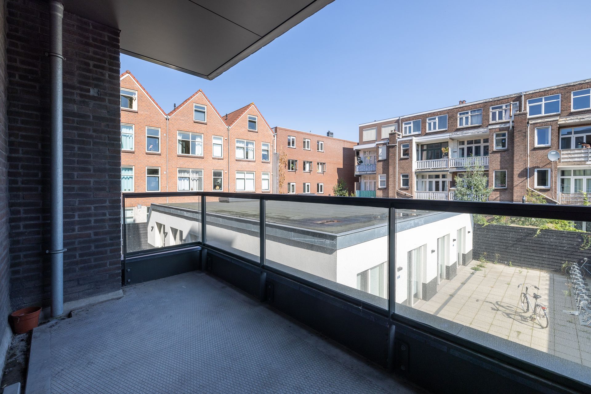 Photo 3 of Polanenstraat 15-H