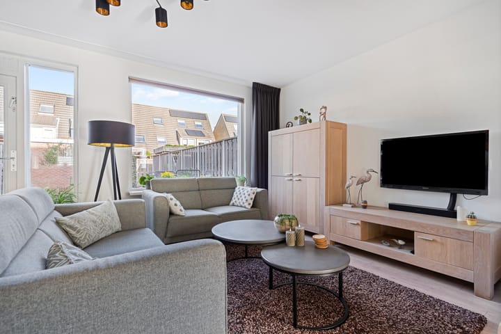 Foto 4 van Cypresgroen 45