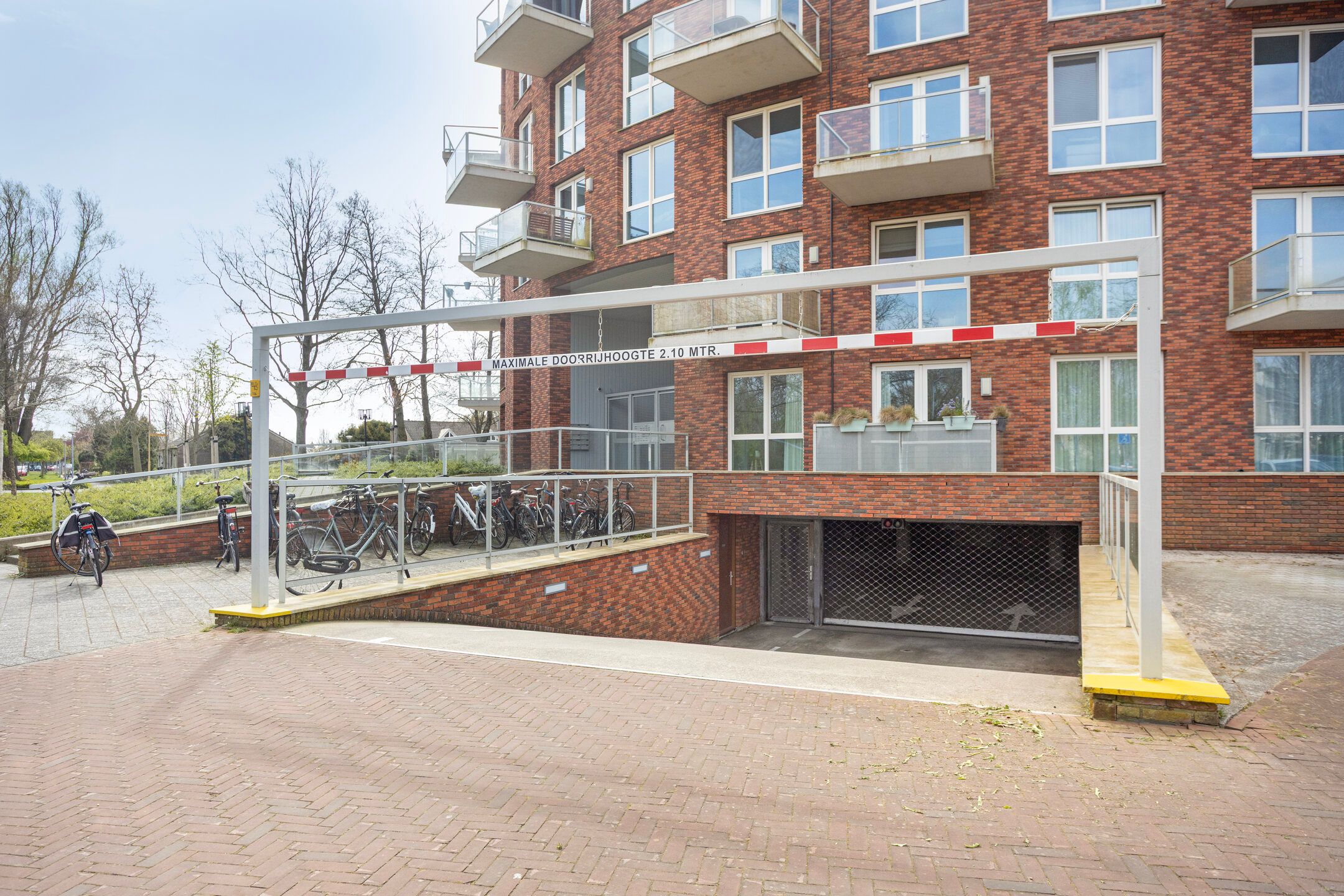 Foto 27 van Henri Dunantsingel 156