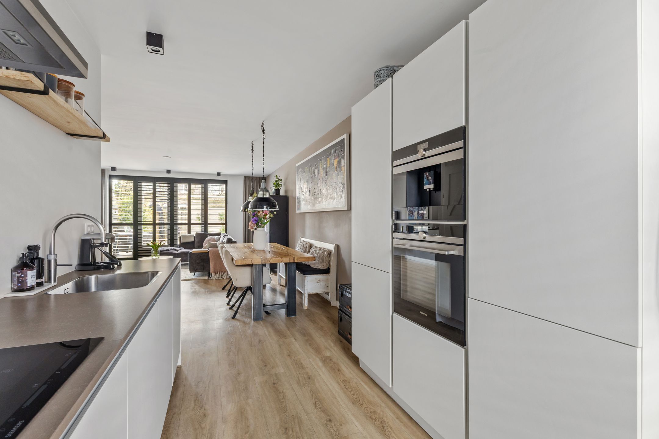 Photo 12 of Fritz Dietrich Kahlenbergstraat 9-A