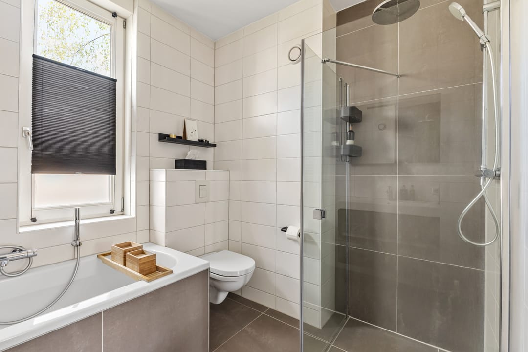 Photo 28 of Fritz Dietrich Kahlenbergstraat 9-A