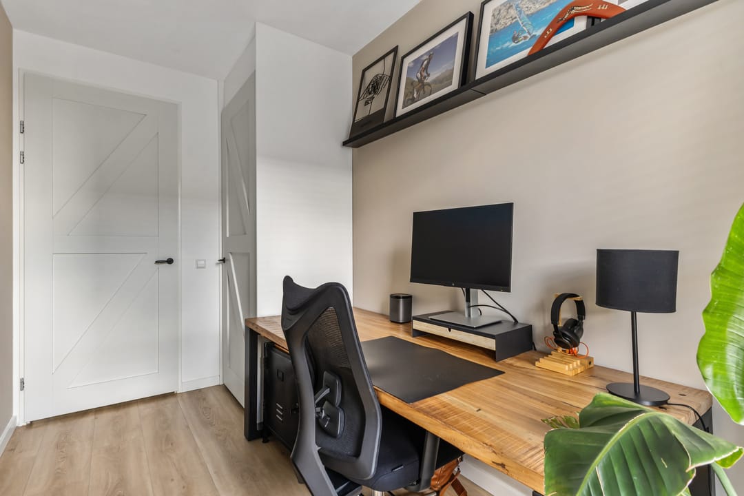 Photo 32 of Fritz Dietrich Kahlenbergstraat 9-A