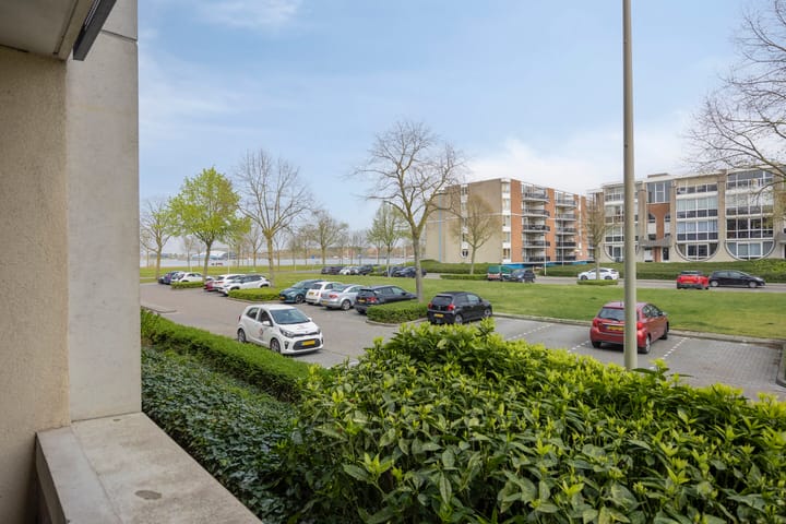 Photo 5 of Spieringstraat 3
