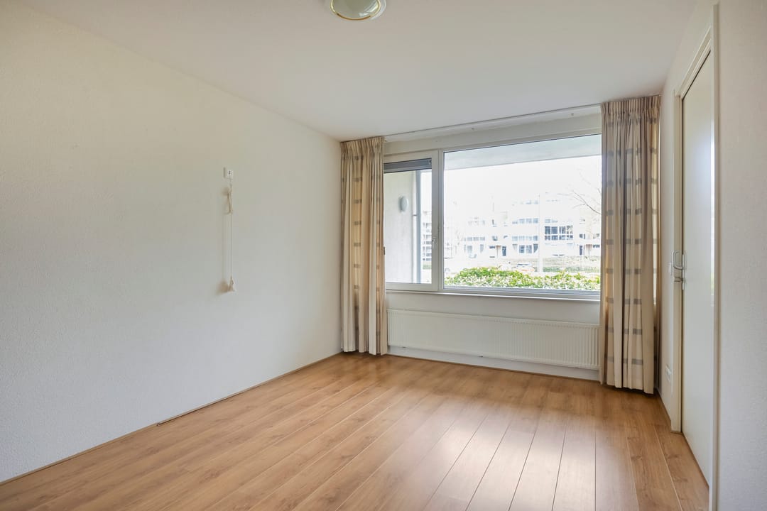 Photo 16 of Spieringstraat 3