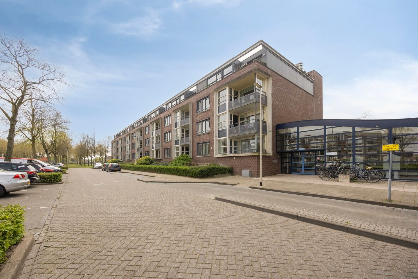 Photo 25 of Spieringstraat 3