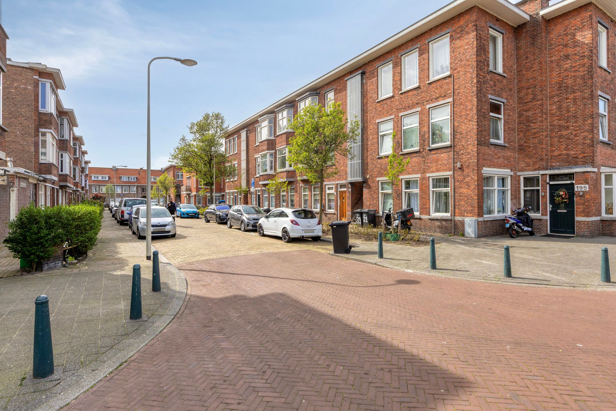 Foto 33 van Elise van Calcarstraat 33