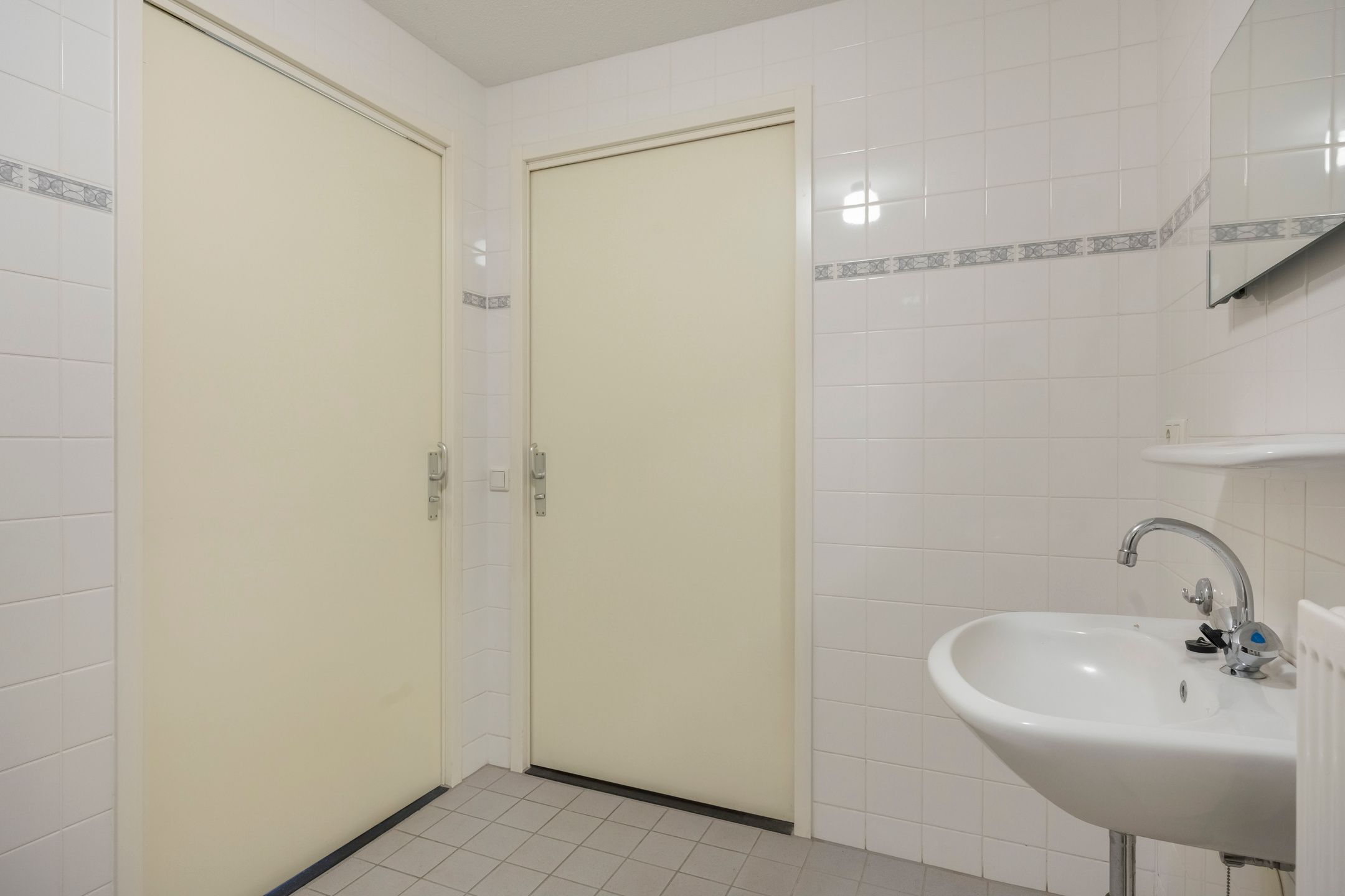 Photo 21 of Spieringstraat 3