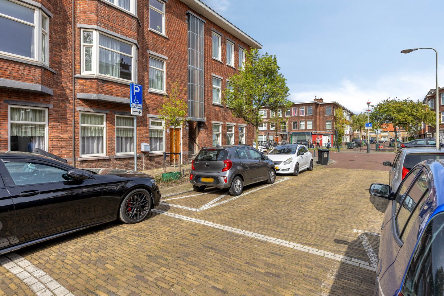 Foto 34 van Elise van Calcarstraat 33