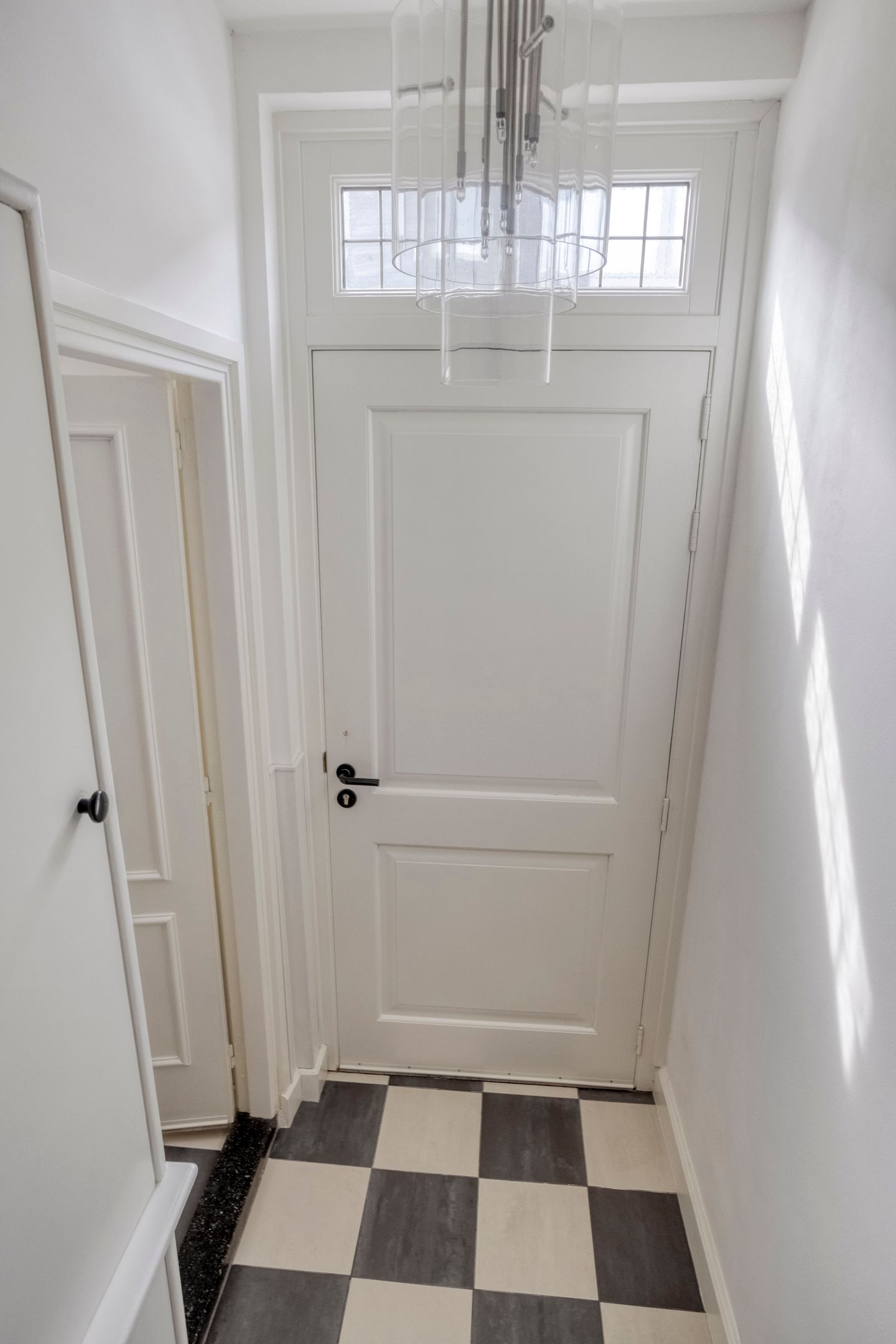 Photo 40 of Rijkesluisstraat 42