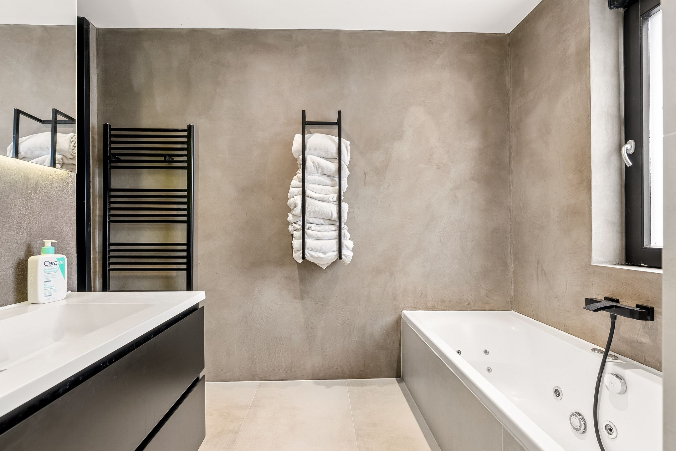 Photo 24 of Gaffel 28