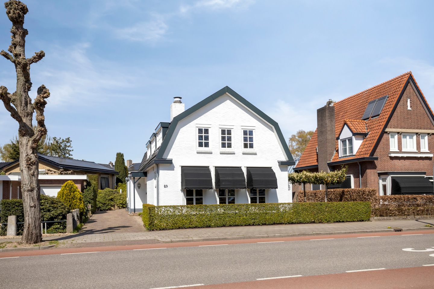 Characterful Luxury Villa Fully Sustainable on Prime Location — 55