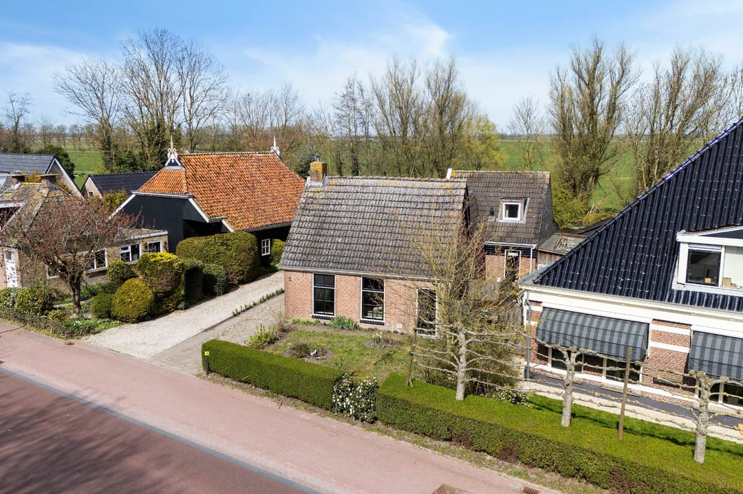 Foto 1 van Tsienzerbuorren 4