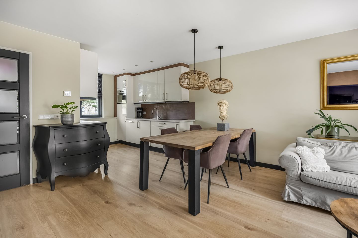 Foto 10 van Dreef 206