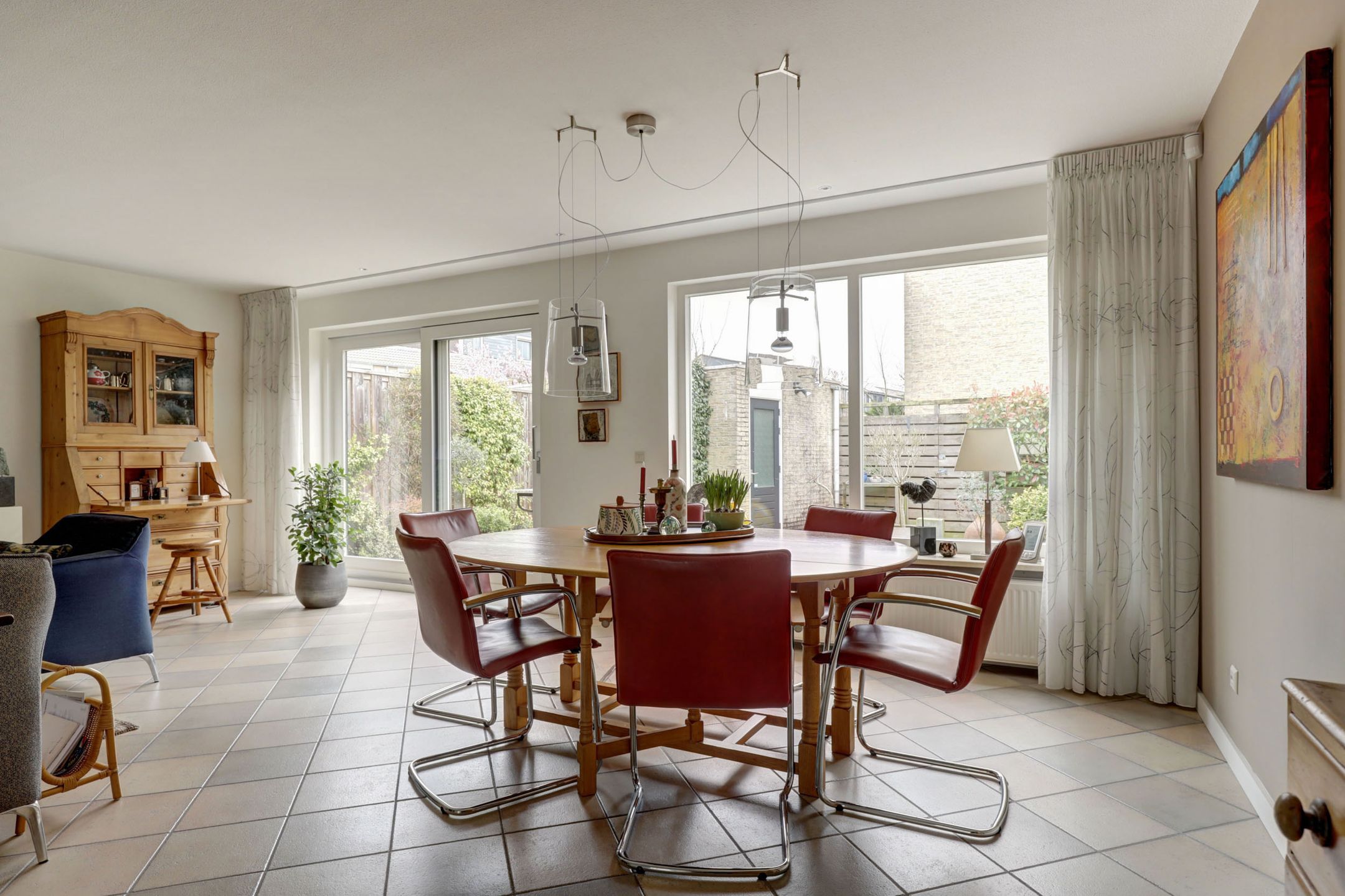 Spacious Energy-Efficient Family Home with Four Bedrooms and Sunny Southeast Garden — 15