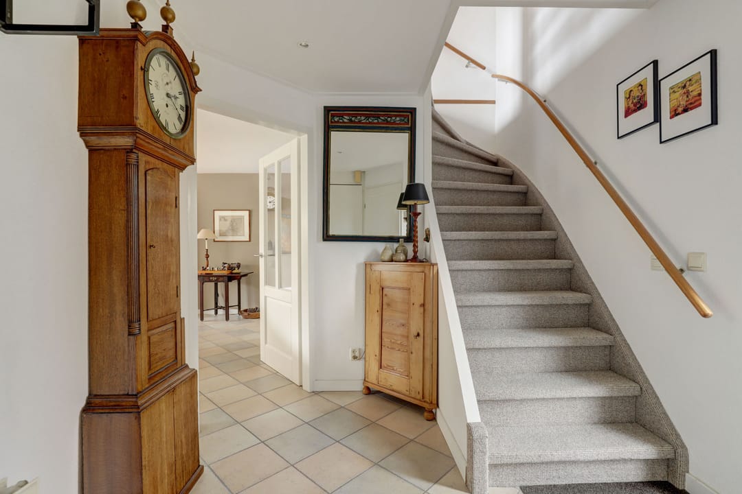 Spacious Energy-Efficient Family Home with Four Bedrooms and Sunny Southeast Garden — 8
