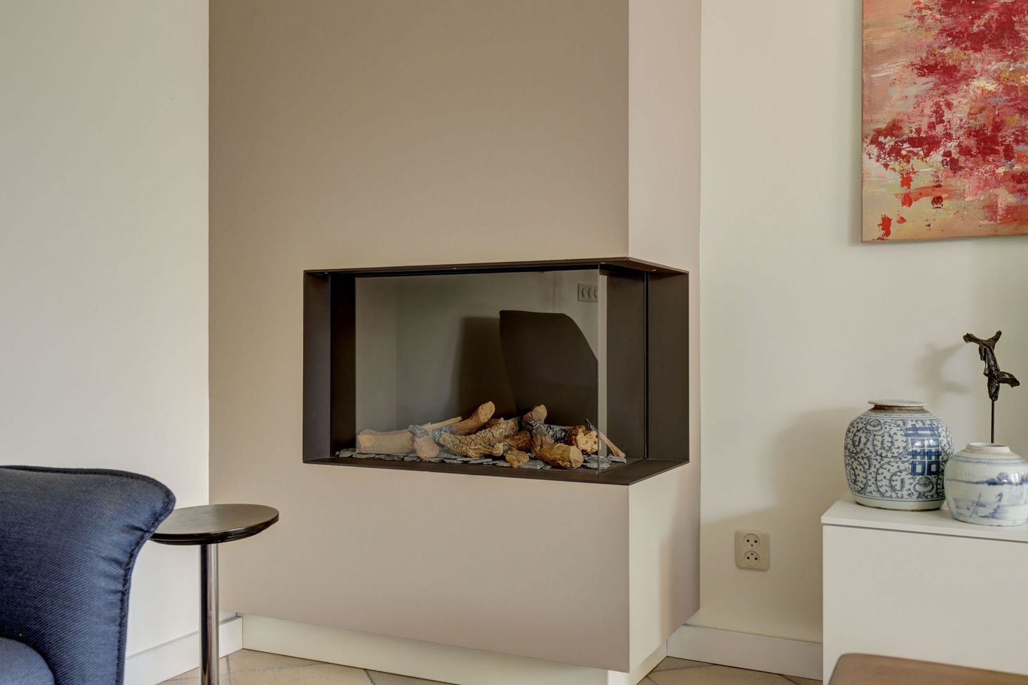 Spacious Energy-Efficient Family Home with Four Bedrooms and Sunny Southeast Garden — 14