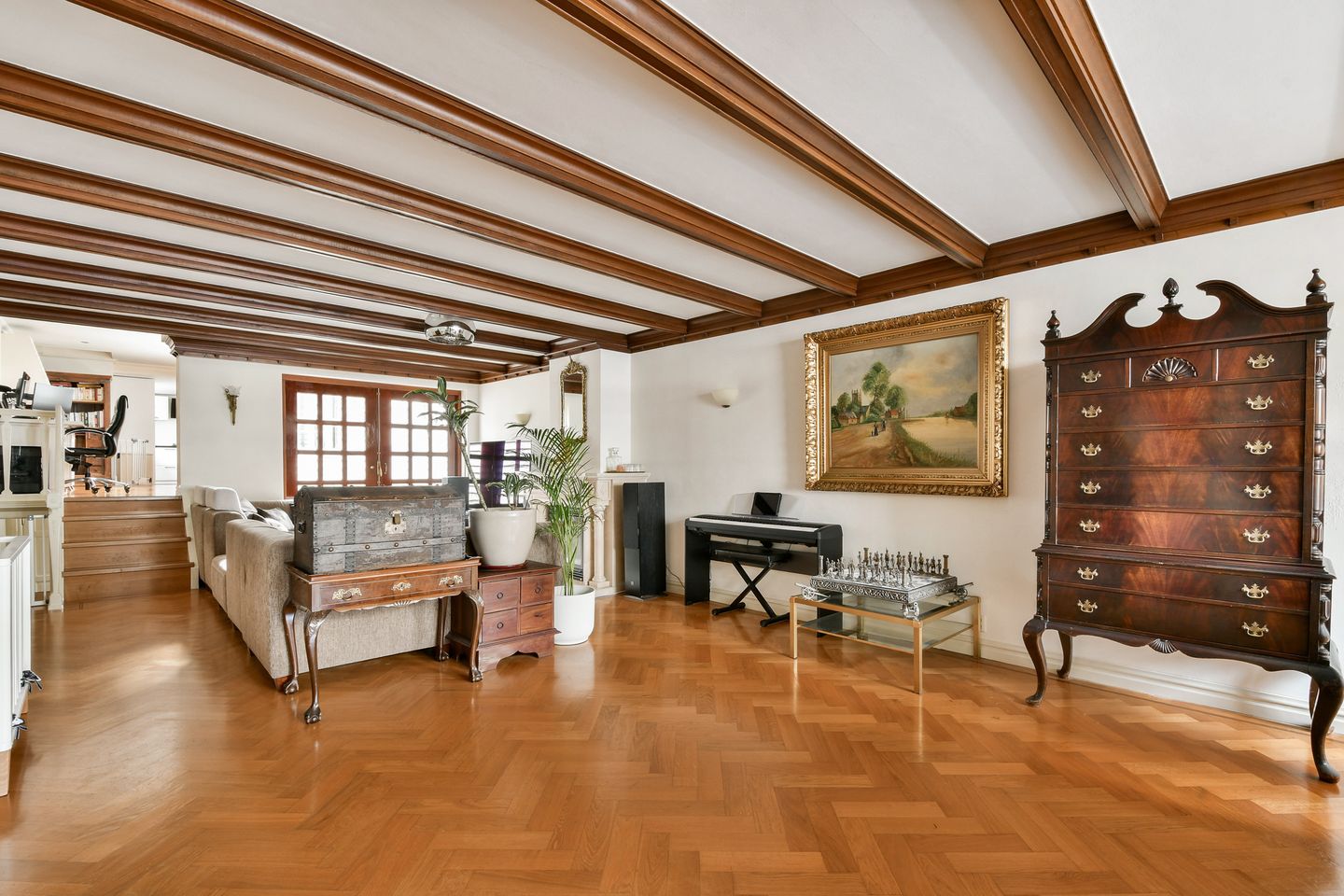 Photo 4 of Muiderstraat 8-H