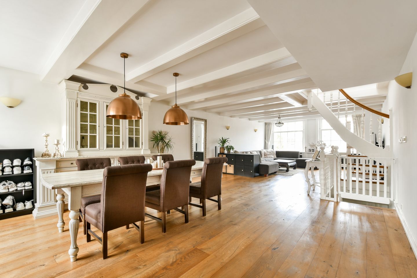 Photo 34 of Muiderstraat 8-H